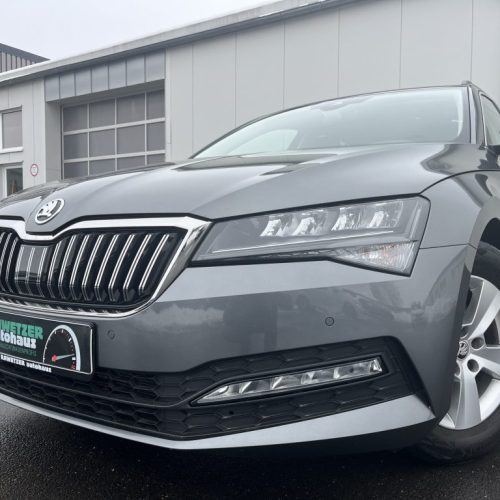 Superb Combi 2.0 TDI DSG Ambition 181¤ m.20% Anz. AHK STHZ VirtCockpit Navi ACC SHZ