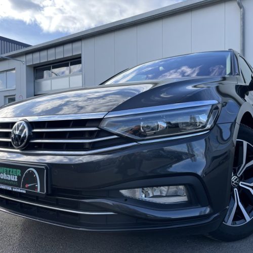 Passat Variant 2.0 TDI DSG Business 159¤ m.20% Anz. AHK HeadUp Navi TravelAssist LED AreaView SHZ LR-HZG el.Klappe