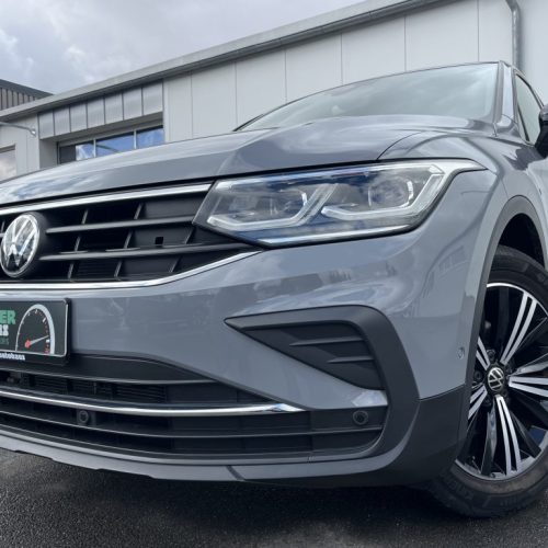 Tiguan 1.5 TSI DSG UNITED 178¤ m.20% Anz. AHK 18Zoll ActInfo IQ.Light RFK LR-HZG SHZ el.Klappe Navi TravelAssist