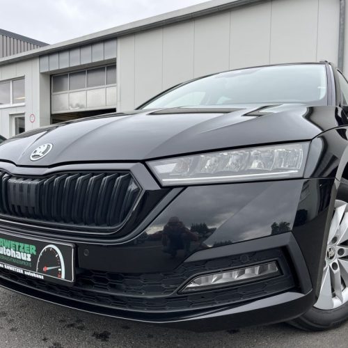 Octavia Combi 2.0 TDI Blackline 131¤ m.20% Anz. AHK 4xSHZ Keyless LR-HZG Navi