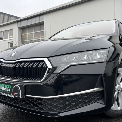 Octavia Combi 2.0 TDI DSG Selection 175¤ m.20% Anz. AHK Navi SHZ RFK ACC LED